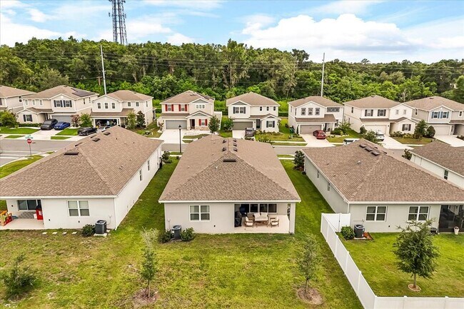 Building Photo - 1020 River Otter Wy