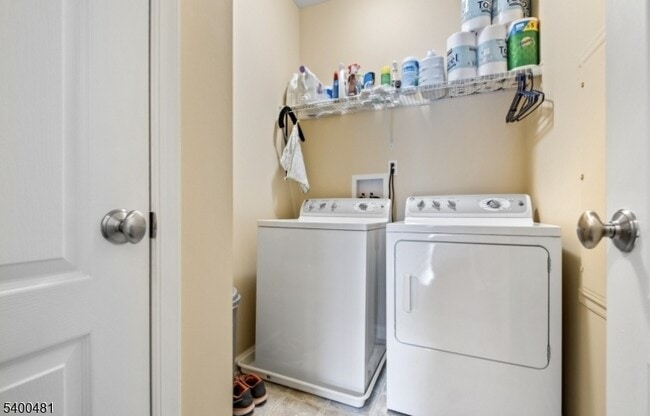 Building Photo - 108 Stone Creek Ct