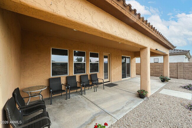 Building Photo - 14383 W Monte Vista Rd