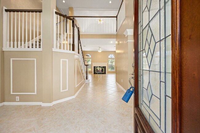 Building Photo - 1919 Valleria Ct