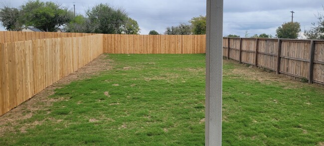 Building Photo - Beautiful Single Family Home in Cibolo