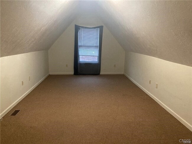 Building Photo - 311 High St