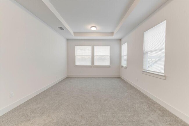 Building Photo - 1531 N Red Bud Ln