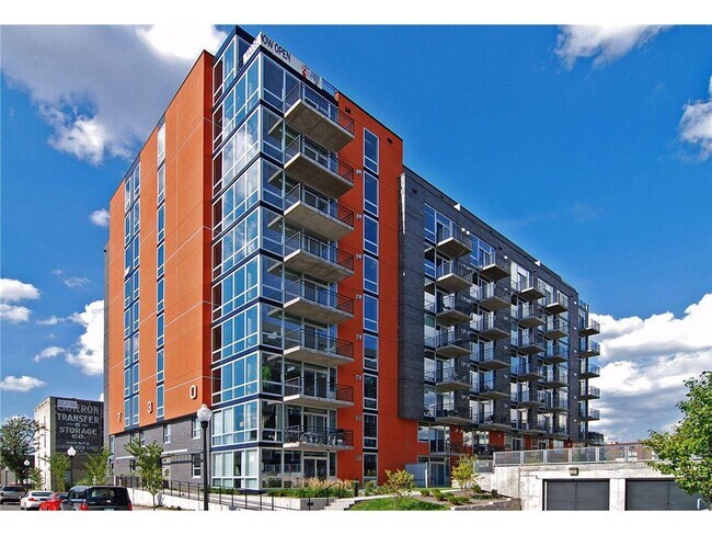 Building Photo - 730 N 4th St