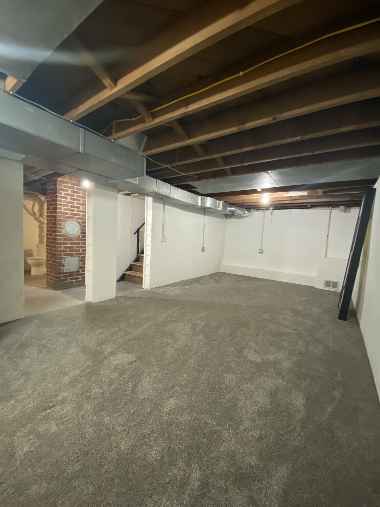 Finished basement rec room - 855 Wabash Ave S