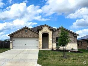 Building Photo - "Bright and Beautiful 3-Bedroom 2-Bath Hom...