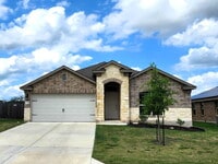 Building Photo - "Bright and Beautiful 3-Bedroom 2-Bath Hom...