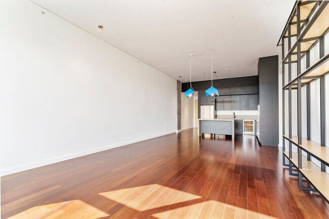 Building Photo - The Civic - 2 bed/2 bath, east facing 16th...