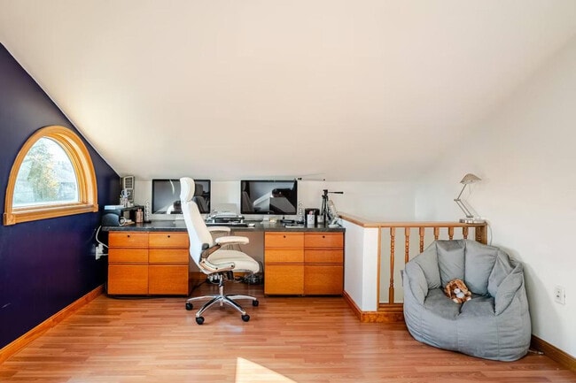 Building Photo - 152 Central Ave