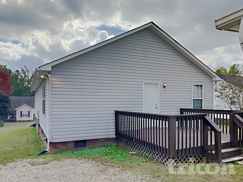 Building Photo - 1031 Castle Rock Ct