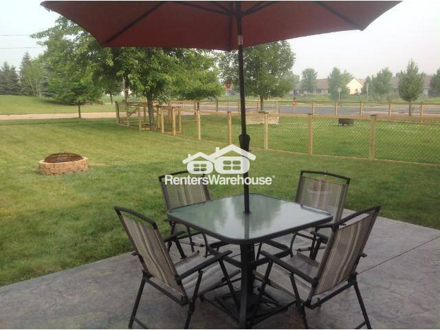 Building Photo - 623 Bunker Dr