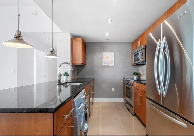 Building Photo - 88 Morgan St