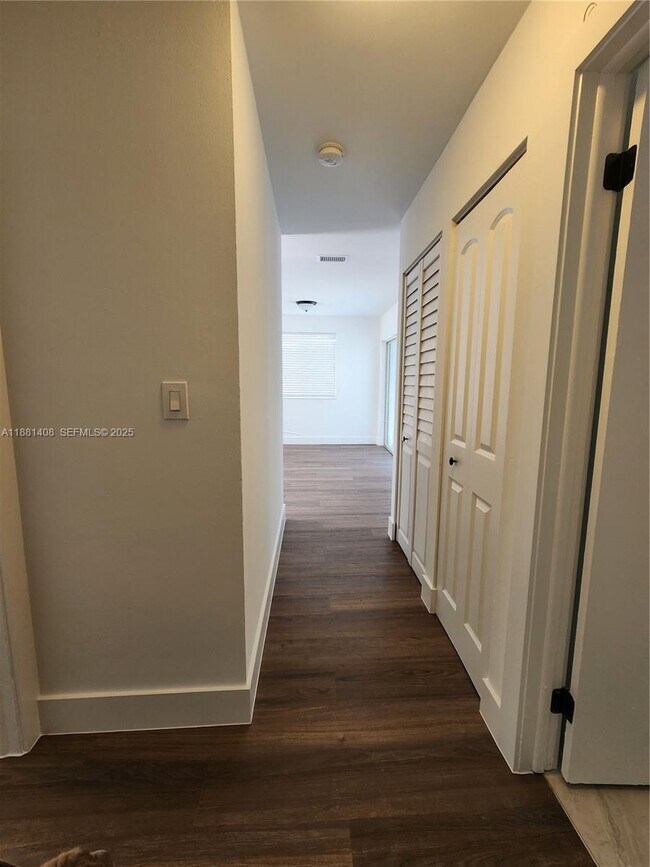 Building Photo - 11624 NW 17th Ave