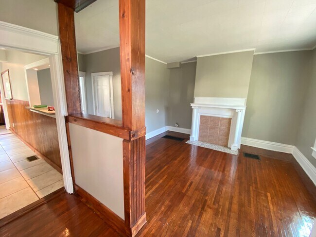 Building Photo - OSU Central Campus Single Family Home! W/ ...