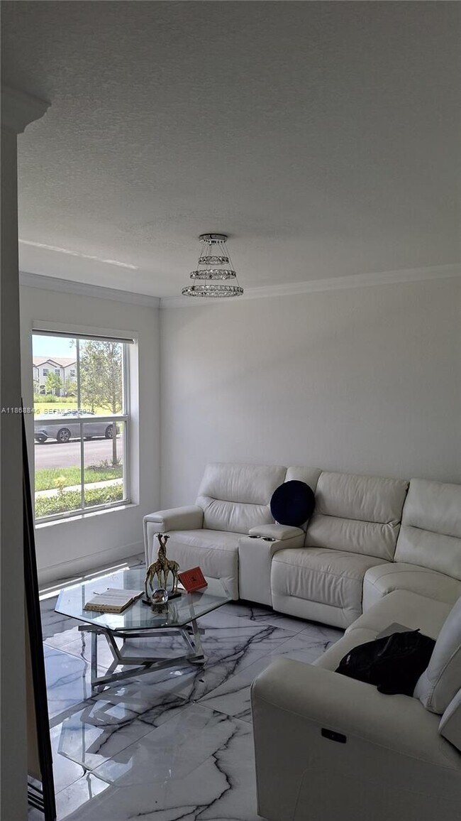 Building Photo - 26410 SW 148th Ct