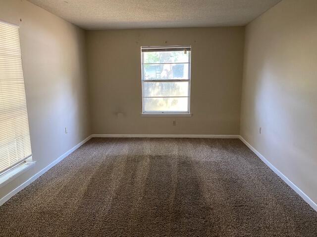 Building Photo - 614 Mountain Dr