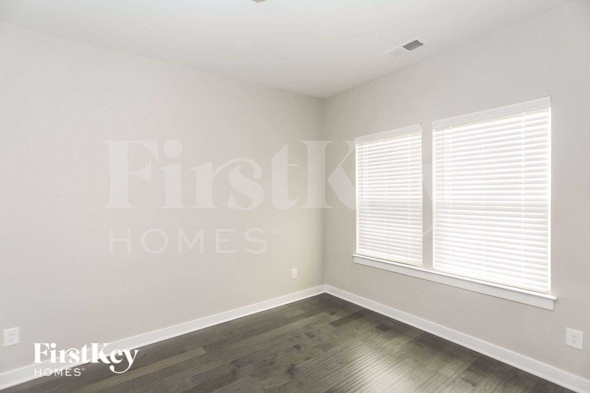 Building Photo - 6425 Brighton Park Dr