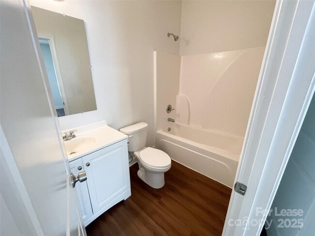 Building Photo - 7928 E Lane Dr