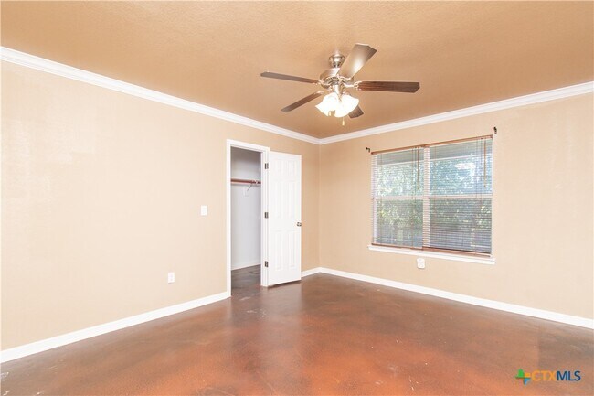 Building Photo - 1511 Powder River Dr