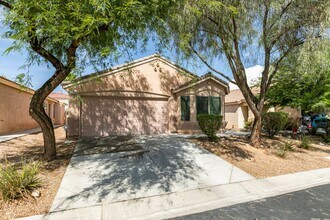Building Photo - Beautiful 3 bedroom home near South Summerlin!