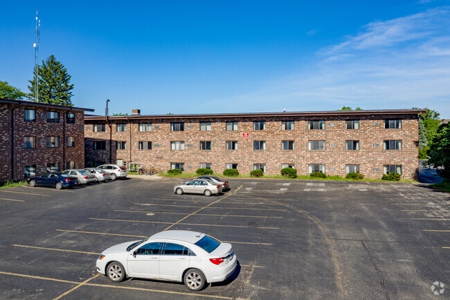 Building Photo - Regent-West Apartments
