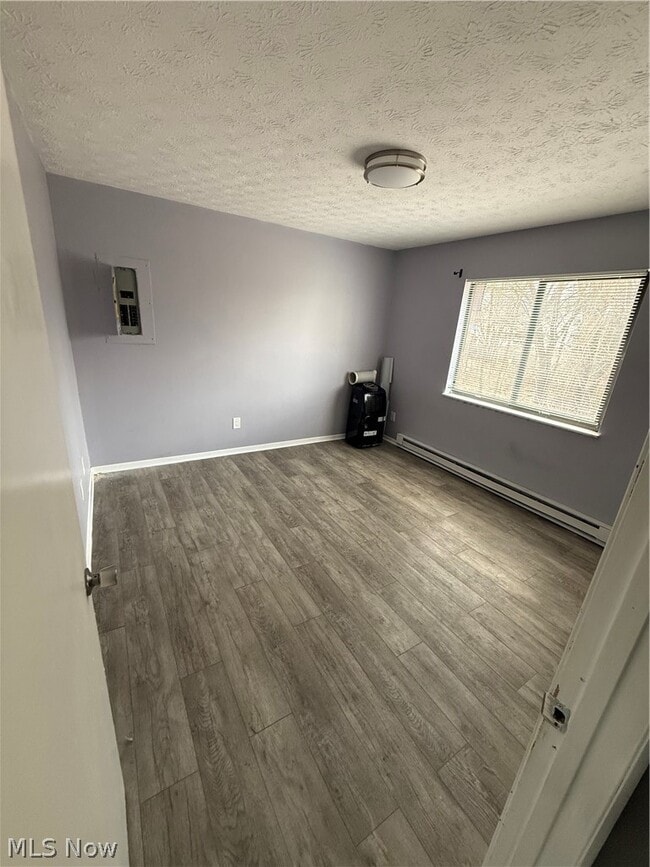 Building Photo - 662 Sumner St