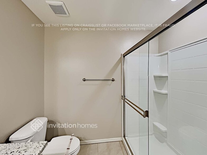 Building Photo - 8015 W Agora Ln