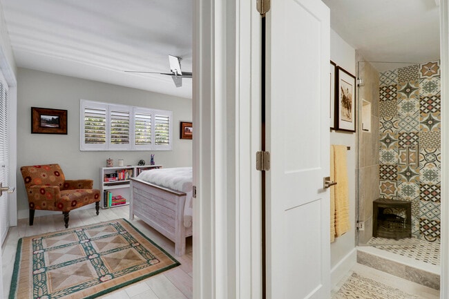 Building Photo - 1 Garden St