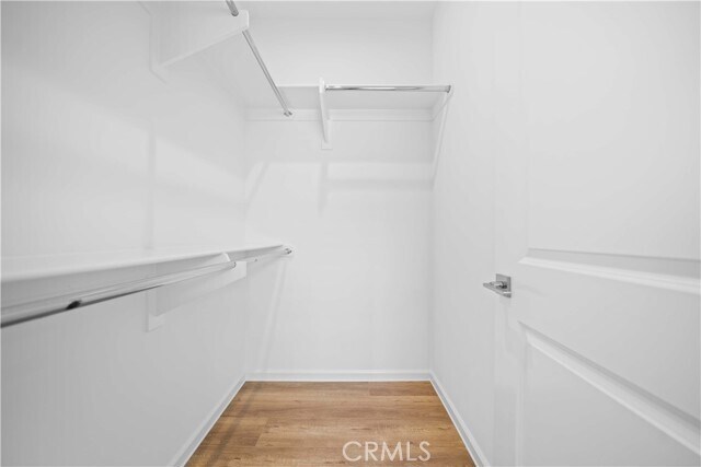 Building Photo - 134 Canvas