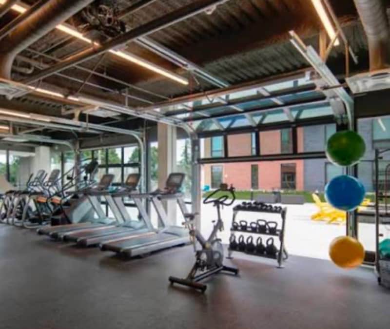 Building Photo - 505 Walnut Ave