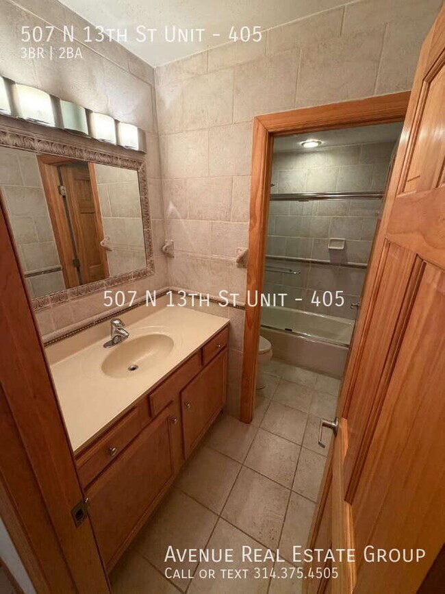 Building Photo - 507 N 13th St