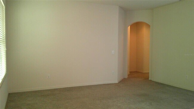 Building Photo - 609 Cedar Waxwing Dr