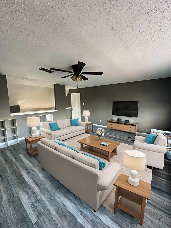 Building Photo - SPACIOUS REMODELED HOME NEAR MAJOR ARLINGT...