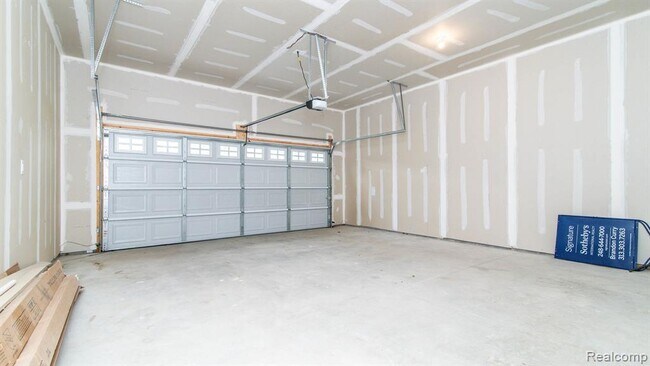 Building Photo - 1063 Boyd St