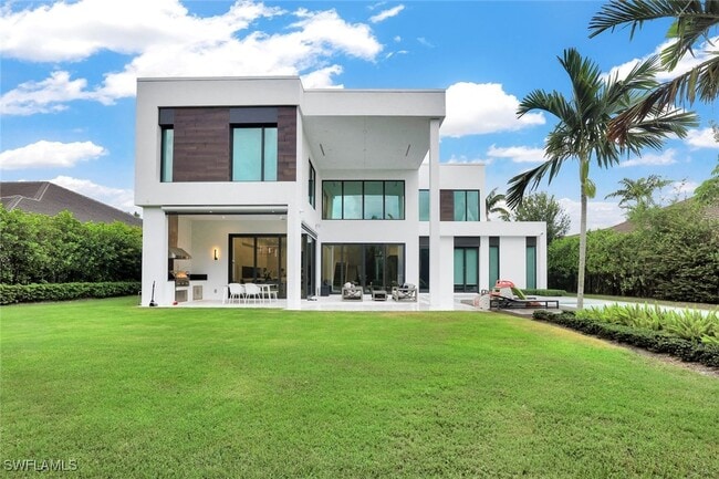 Building Photo - 641 Starboard Dr