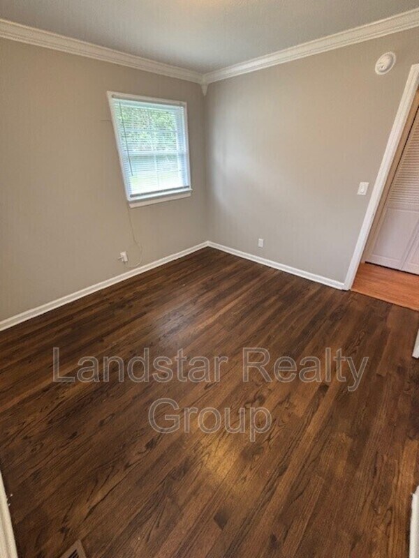 Building Photo - 5412 Euclid Ave