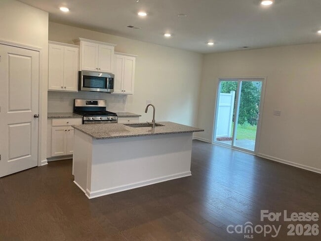 Building Photo - 347 Willowsford Dr