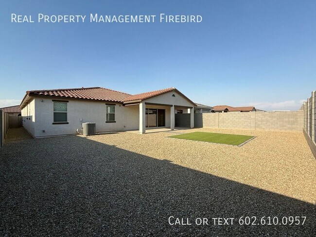 Building Photo - 3037 W la Mirada Dr