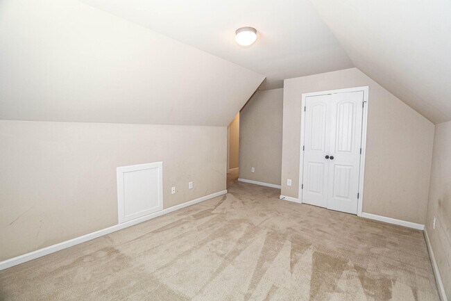 Building Photo - 1357 Highwoods Pass