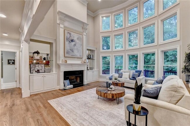 Building Photo - 9848 Talisman Dr