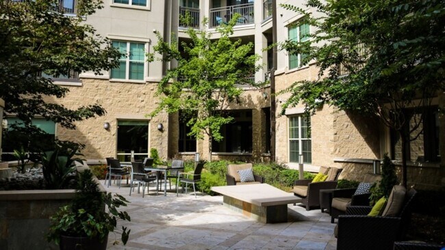 Building Photo - 2530 Erwin Rd