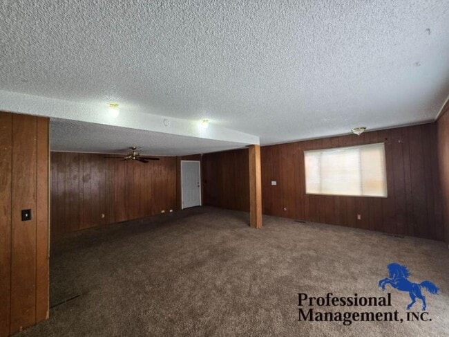 Building Photo - 6 bedroom in Billings MT 59101