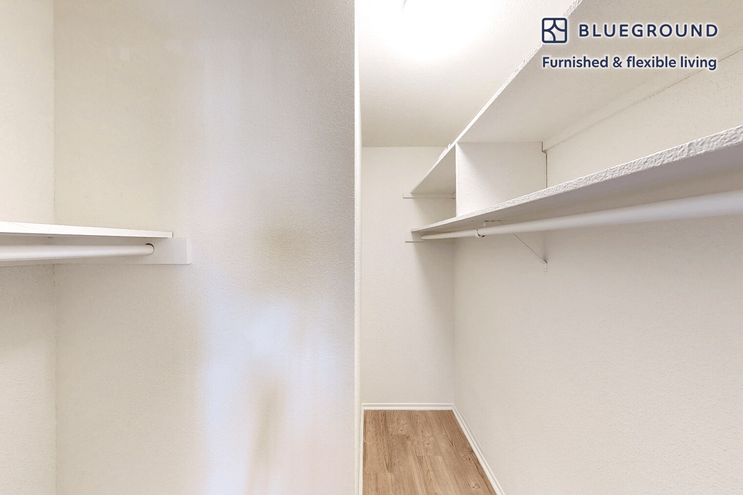 Building Photo - 333 1st St