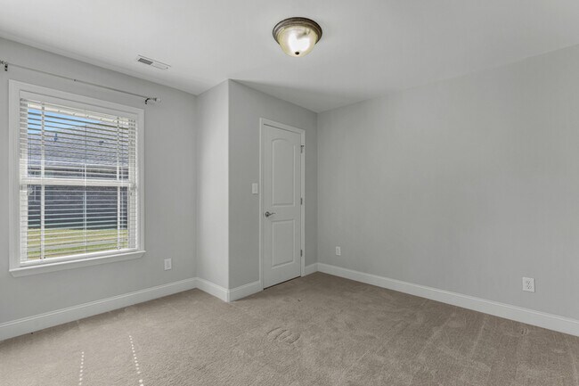 Building Photo - 500 Tidal Ct