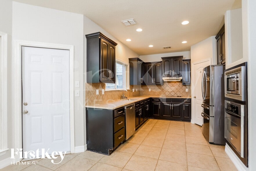 Building Photo - 24443 Flint Creek