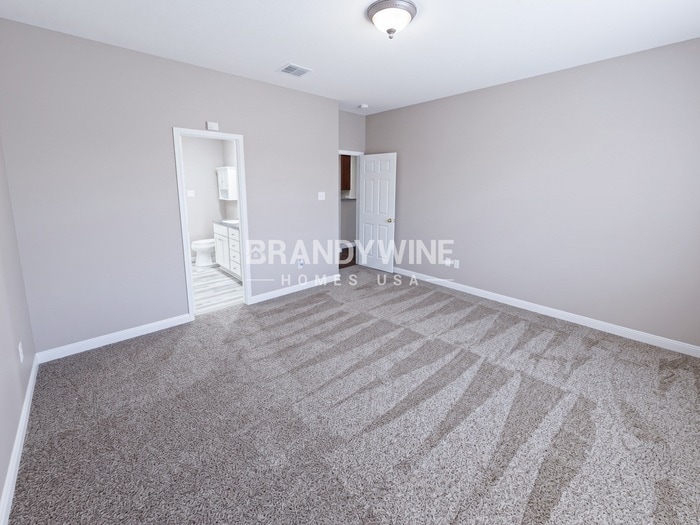 Building Photo - 1116 Roundhouse Dr