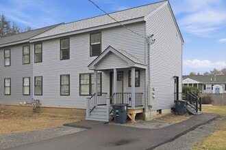 Building Photo - 24 Daytona St