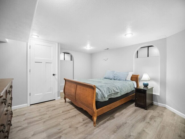 Building Photo - Charming 3-Bedroom Home in Downtown Spokane