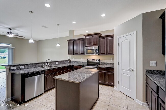 Building Photo - 4162 Sandhill Crane Terrace
