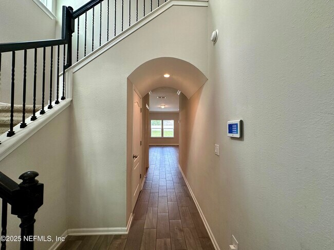 Building Photo - 8135 Cape Fox Dr